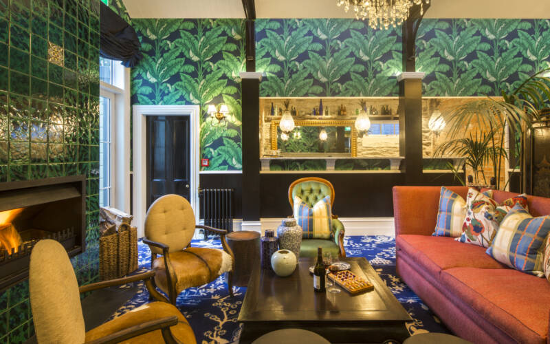 BSHM_HH Palm Lounge